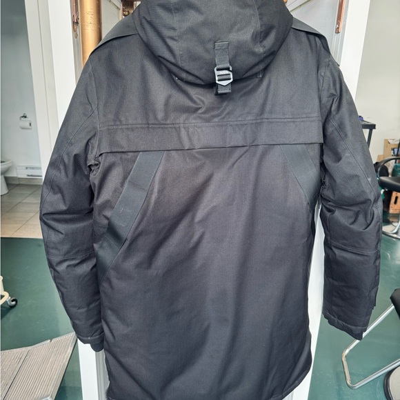 XXL Men’s Nobis Alum Luxury Parka - Picture 2 of 8
